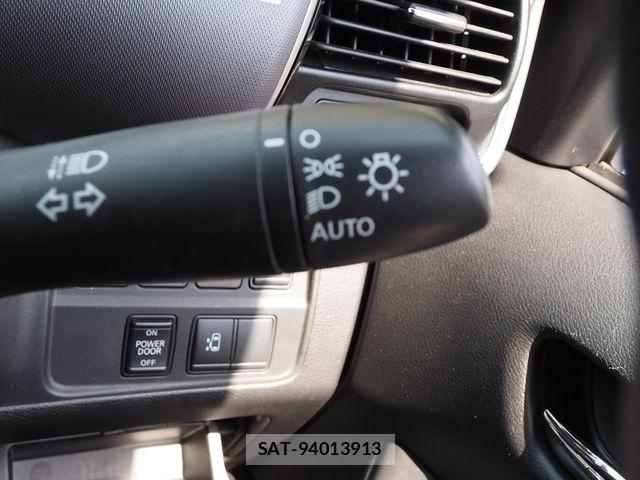 Nissan SERENA 2020-03 6673580-10