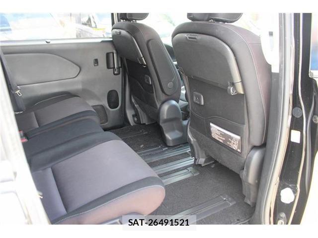 Nissan SERENA 2016-10 6673582-26