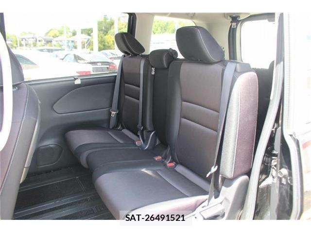 Nissan SERENA 2016-10 6673582-29