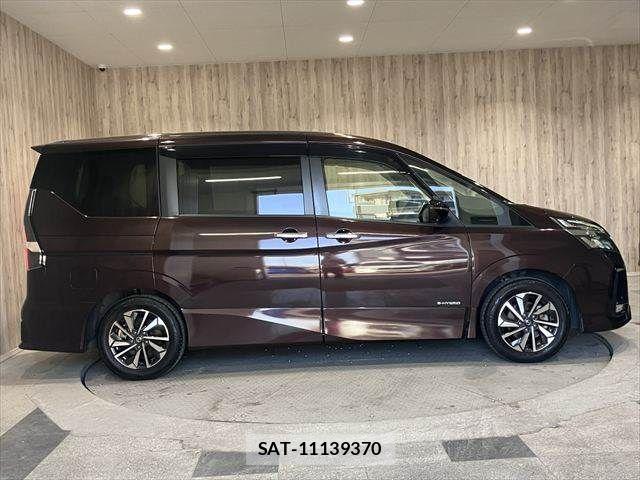 Nissan SERENA 2021-08 6673563-18
