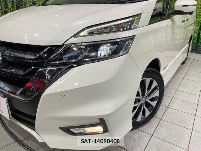 Nissan SERENA 2017-01 6673566-12