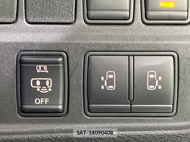 Nissan SERENA 2017-01 6673566-2