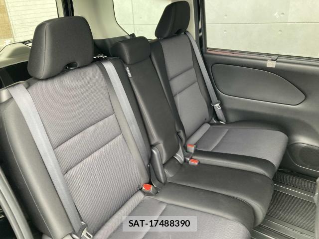Nissan SERENA 2020-12 6673561-21