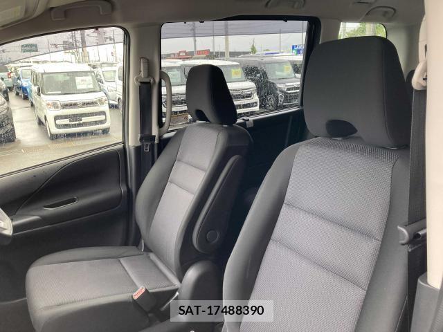 Nissan SERENA 2020-12 6673561-24