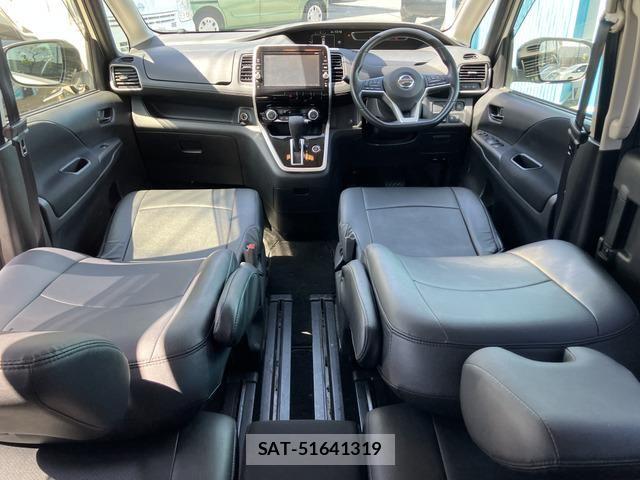 Nissan SERENA 2017-08 6673595-5