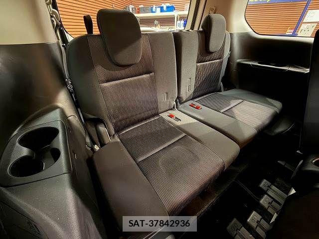 Nissan SERENA 2019-05 6673562-8