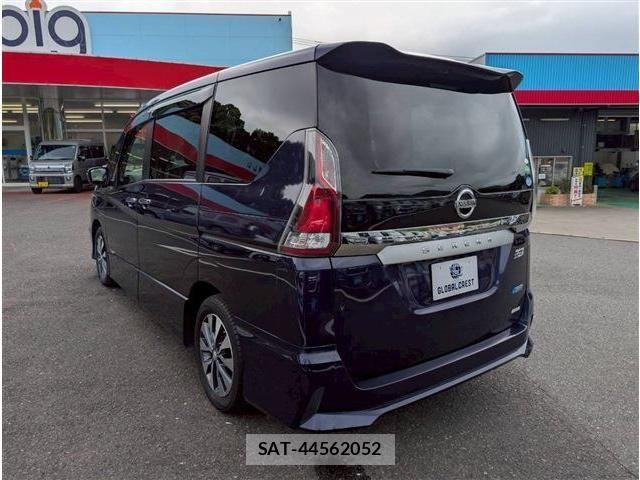 Nissan SERENA 2017-03 6673567-7