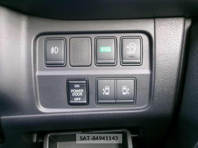 Nissan SERENA 2018-01 6677979-16
