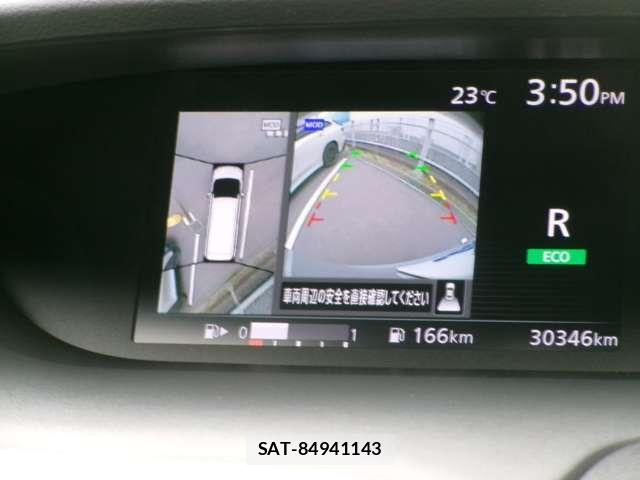 Nissan SERENA 2018-01 6677979-5