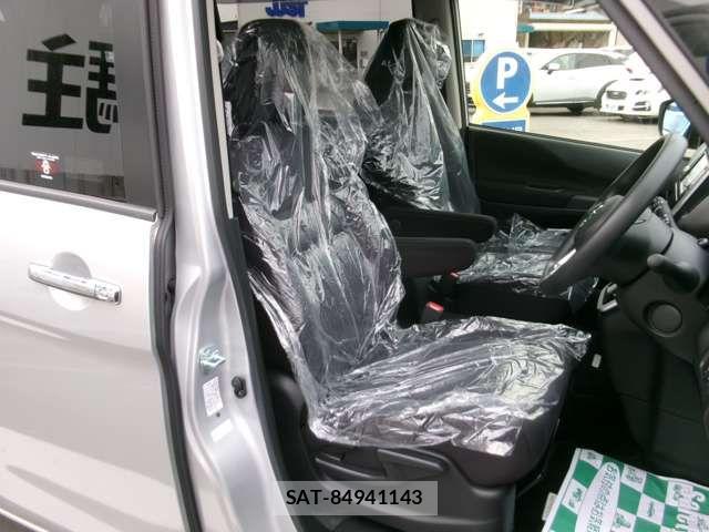 Nissan SERENA 2018-01 6677979-6