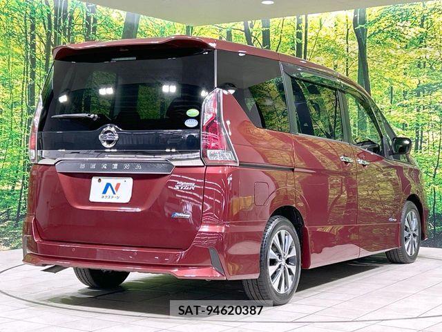 Nissan SERENA 2017-04 6678007-16