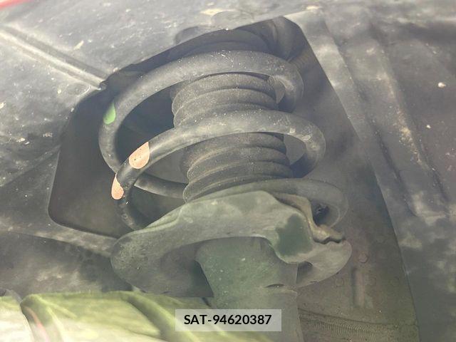 Nissan SERENA 2017-04 6678007-19