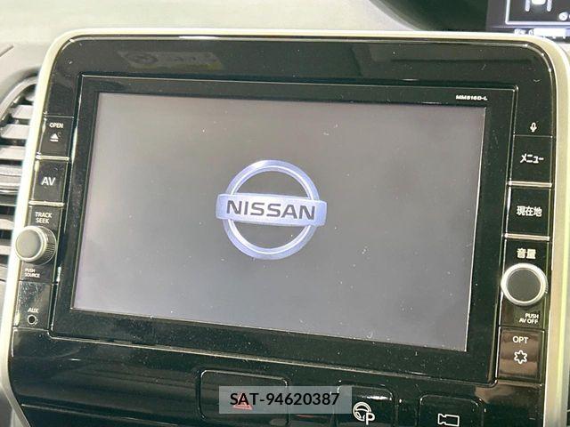 Nissan SERENA 2017-04 6678007-2