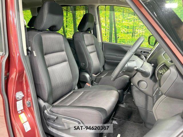 Nissan SERENA 2017-04 6678007-7