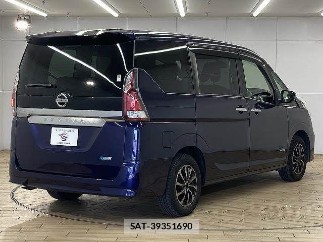 Nissan SERENA 2017-03 6678004-16