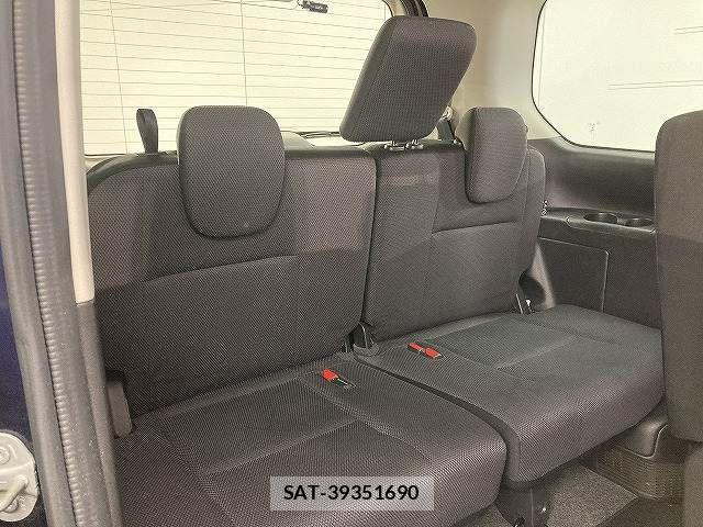 Nissan SERENA 2017-03 6678004-6