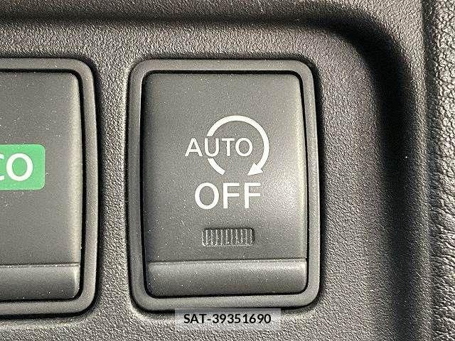 Nissan SERENA 2017-03 6678004-8