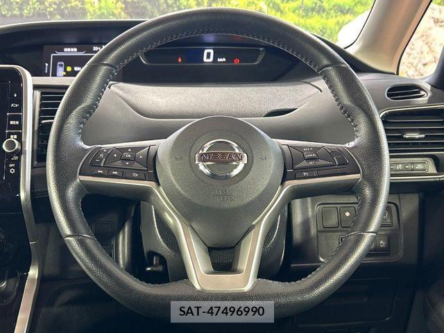 Nissan SERENA 2017-09 6678020-11