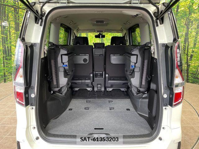 Nissan SERENA 2022-03 6677965-10