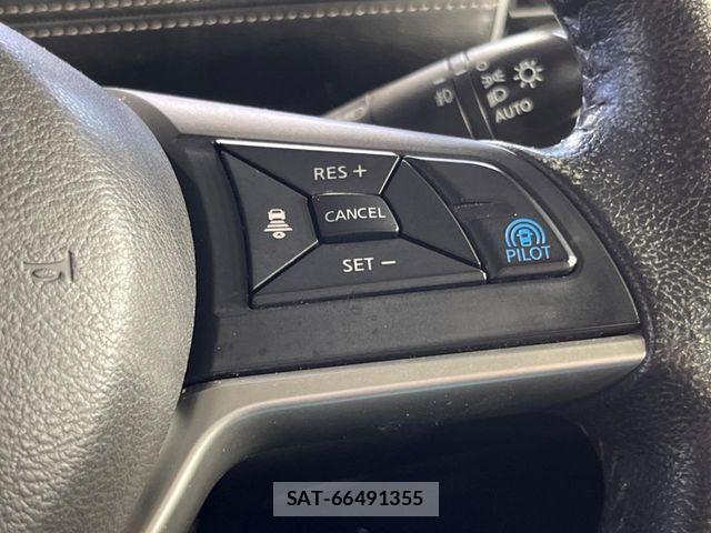 Nissan SERENA 2017-02 6678018-5