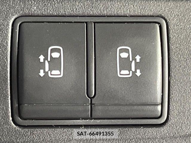 Nissan SERENA 2017-02 6678018-6