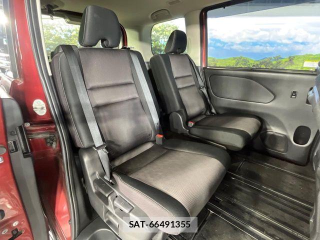 Nissan SERENA 2017-02 6678018-8
