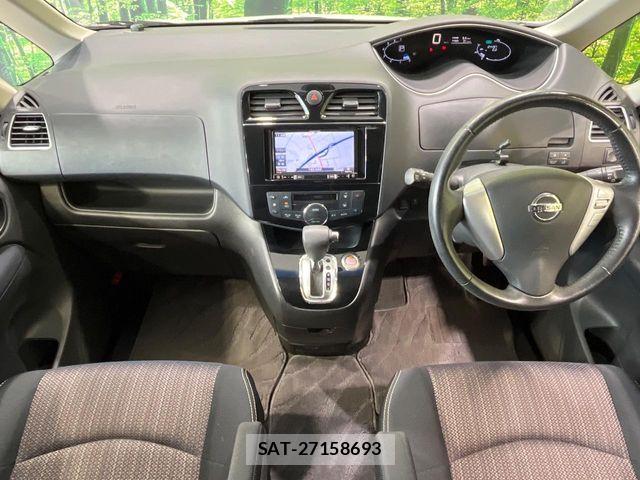 Nissan SERENA 2015-05 6678005-1