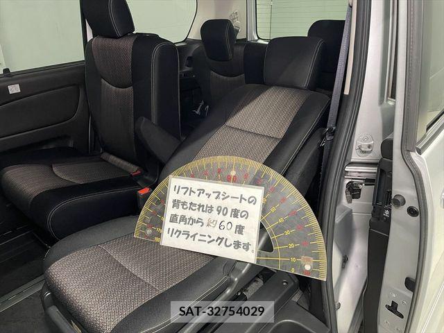 Nissan SERENA 2014-12 6678014-12