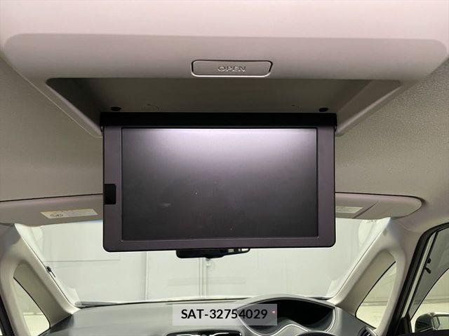 Nissan SERENA 2014-12 6678014-13
