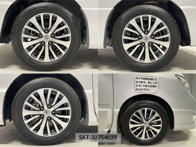 Nissan SERENA 2014-12 6678014-27