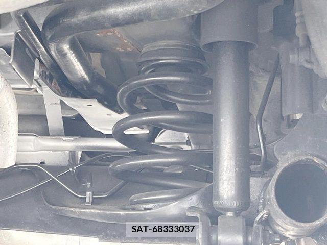 Nissan SERENA 2013-05 6678036-19