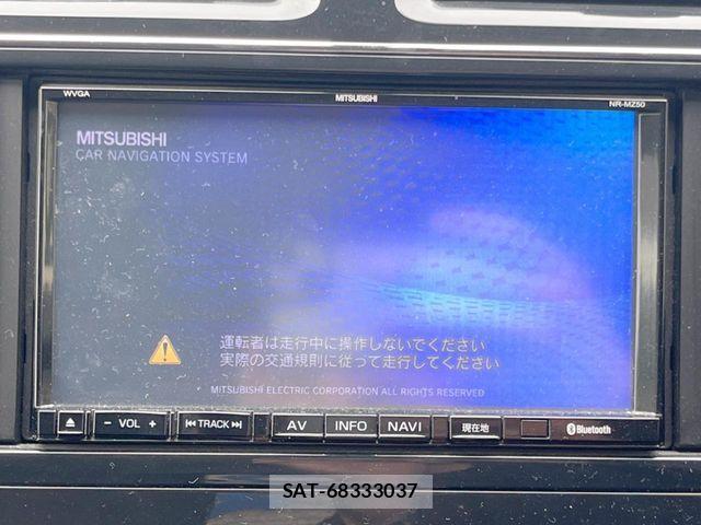 Nissan SERENA 2013-05 6678036-2