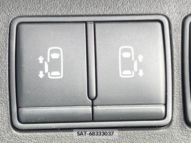 Nissan SERENA 2013-05 6678036-5