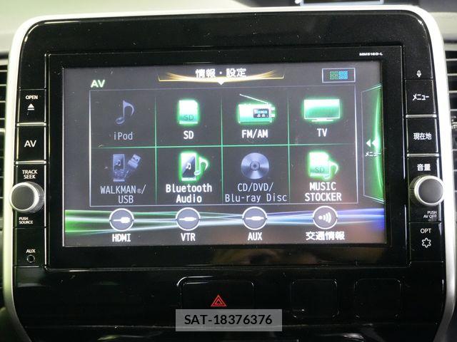 Nissan SERENA 2016-08 6677993-9