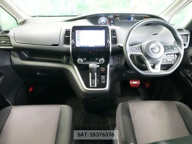 Nissan SERENA 2016-08 6677993-5