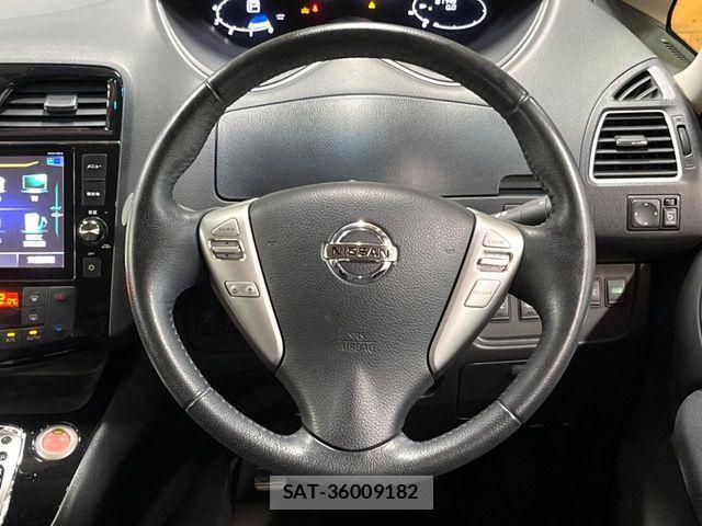 Nissan SERENA 2016-04 6678030-10