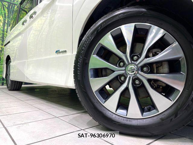 Nissan SERENA 2017-06 6677990-13