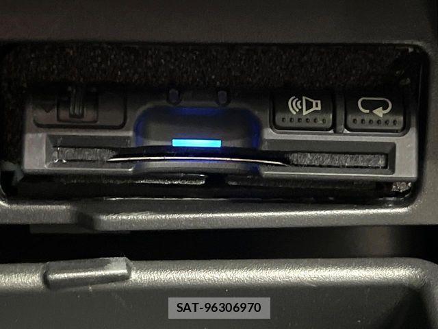 Nissan SERENA 2017-06 6677990-6
