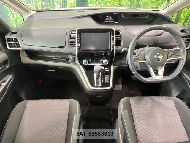 Nissan SERENA 2018-02 6677980-1