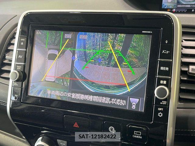 Nissan SERENA 2017-04 6678001-4