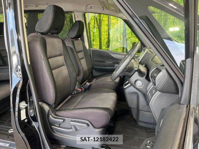 Nissan SERENA 2017-04 6678001-8