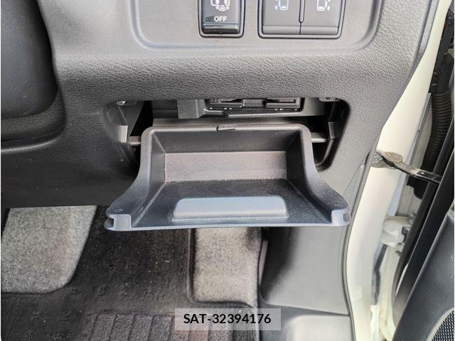 Nissan SERENA 2021-11 6682863-16