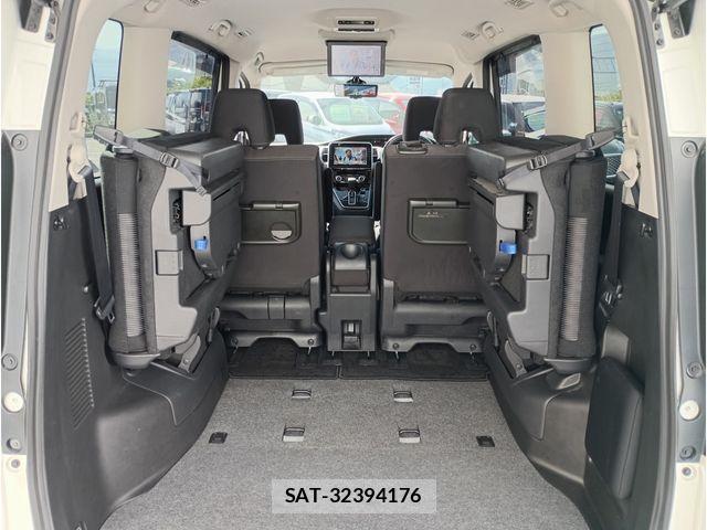 Nissan SERENA 2021-11 6682863-24