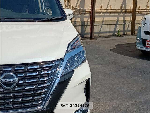 Nissan SERENA 2021-11 6682863-25