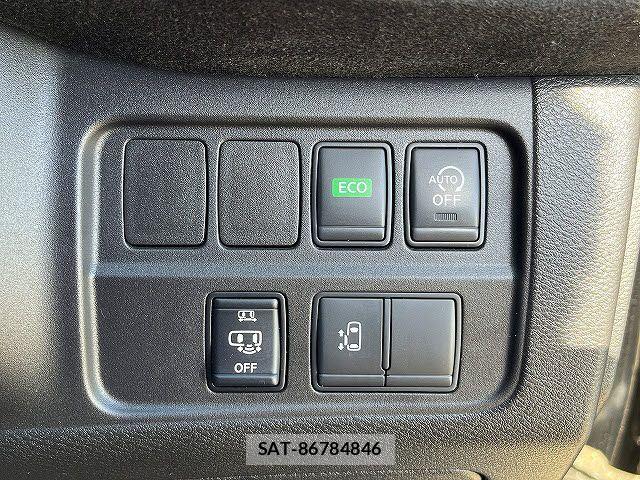 Nissan SERENA 2016-12 6691258-16
