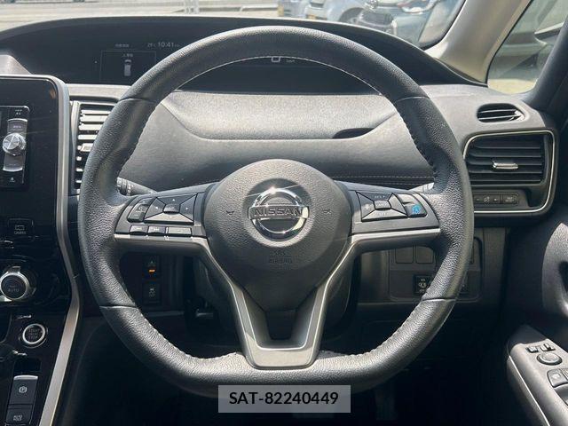 Nissan SERENA 2017-09 6717246-12