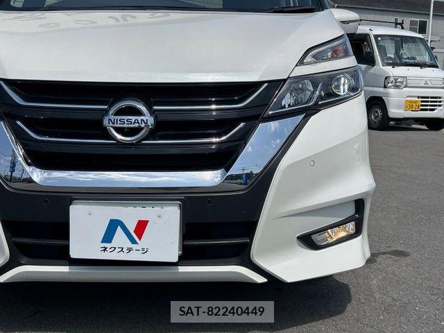 Nissan SERENA 2017-09 6717246-13