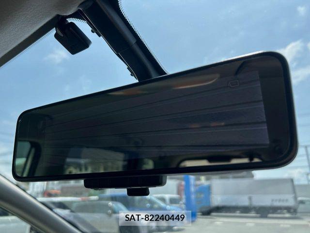 Nissan SERENA 2017-09 6717246-7