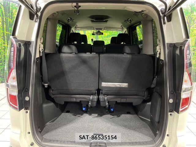 Nissan SERENA 2019-11 6717242-11