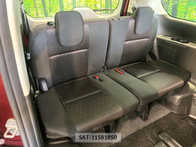 Nissan SERENA 2017-04 6717244-9